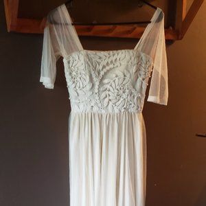 Stunning wedding dress